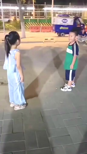 小时候的爱情总是那么单纯#恋爱脑 #恋爱的样子