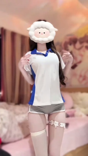 她好 我坏 行了叭？（T▽T）#卡点舞 #慢摇