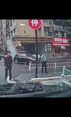 头晕是正常，深呼吸#搞笑视频